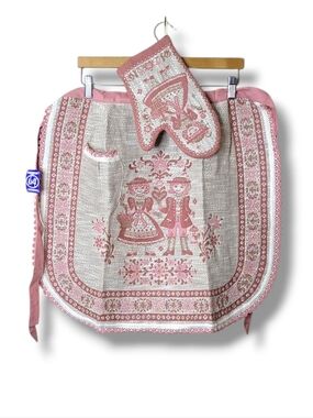 Vintage Kolf Austria Apron & Matching Oven Mit NWT Crochet Trim Linen Cotton